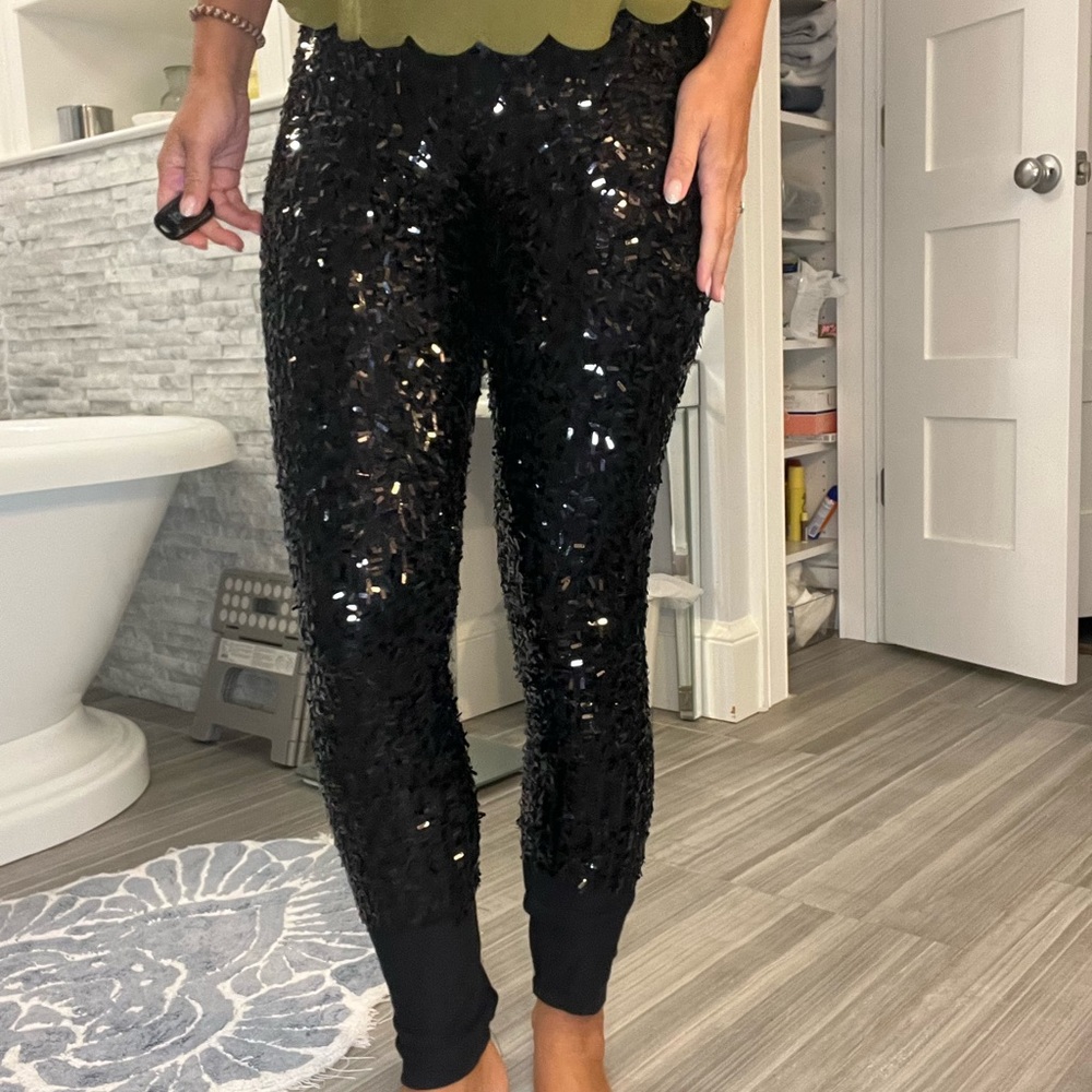 Black Sequin leggings size Small - Picture 7 of 9
